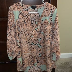 Women’s blouse